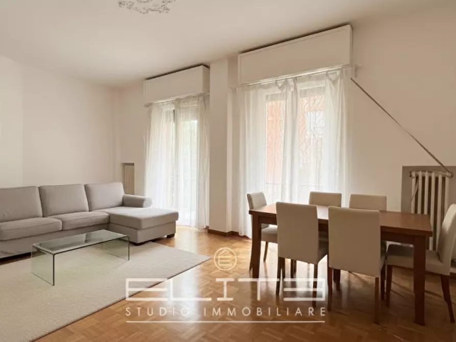 Immagine 1 di Appartamento in vendita  in VIA VENETO a Ancona