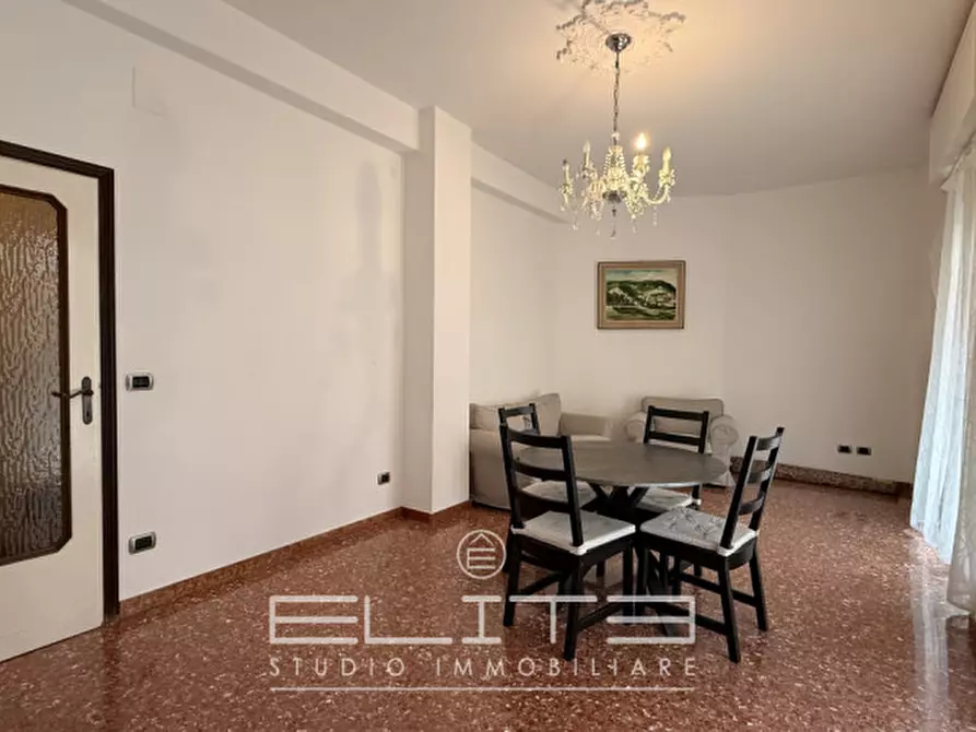 Immagine 9 di Appartamento in vendita  in VIA VENETO a Ancona