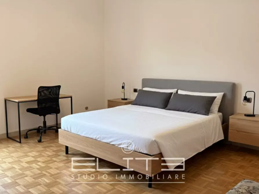 Immagine 12 di Appartamento in vendita  in VIA VENETO a Ancona