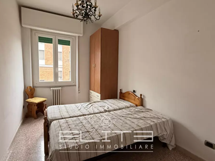 Immagine 15 di Appartamento in vendita  in VIA VENETO a Ancona