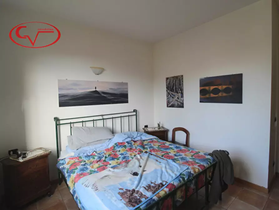 Immagine 5 di Appartamento in vendita  a Loro Ciuffenna