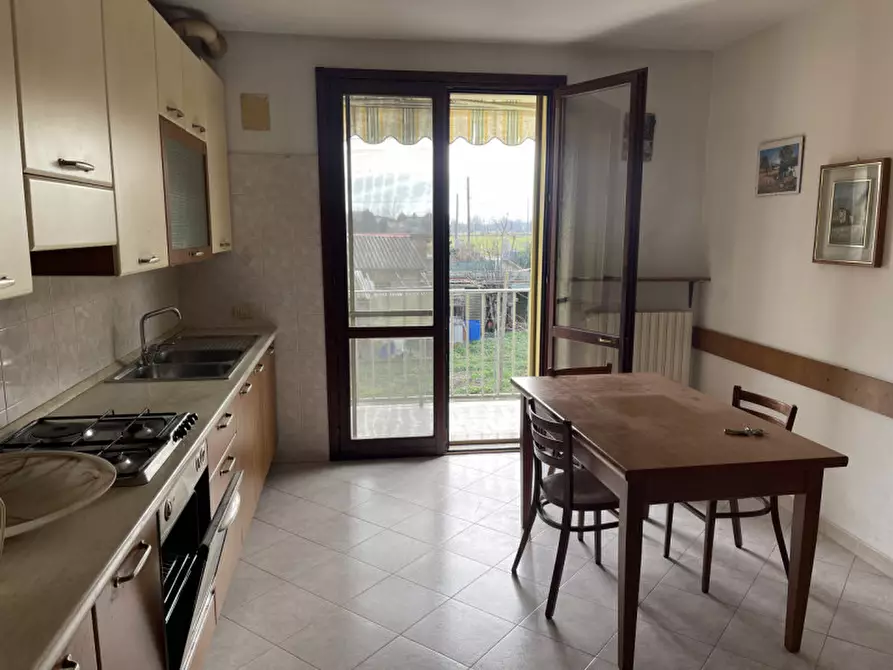 Immagine 5 di Appartamento in vendita  a Motteggiana