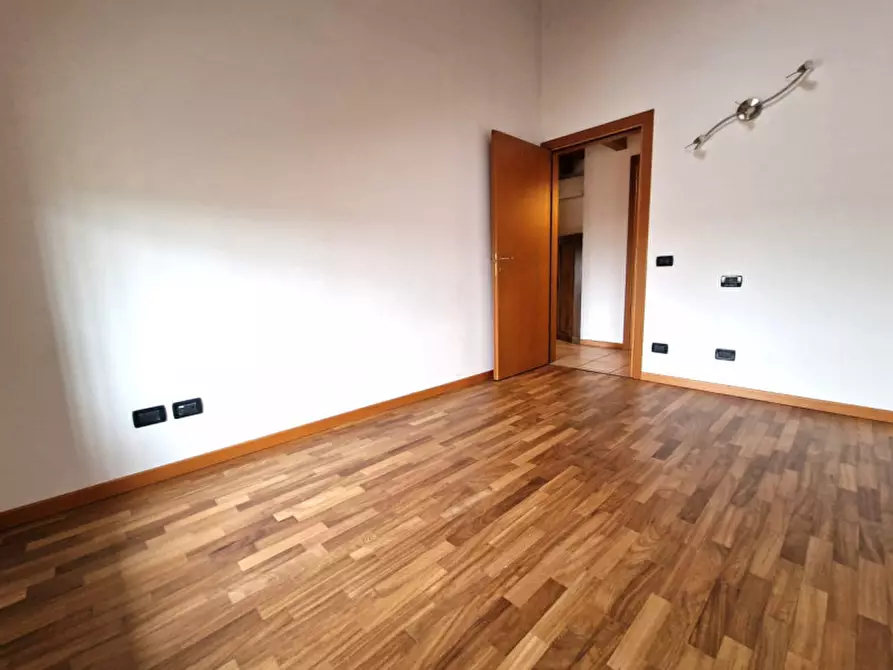 Immagine 12 di Appartamento in vendita  in Via Longare a Torri Di Quartesolo