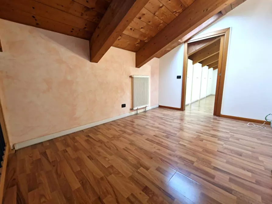 Immagine 14 di Appartamento in vendita  in Via Longare a Torri Di Quartesolo