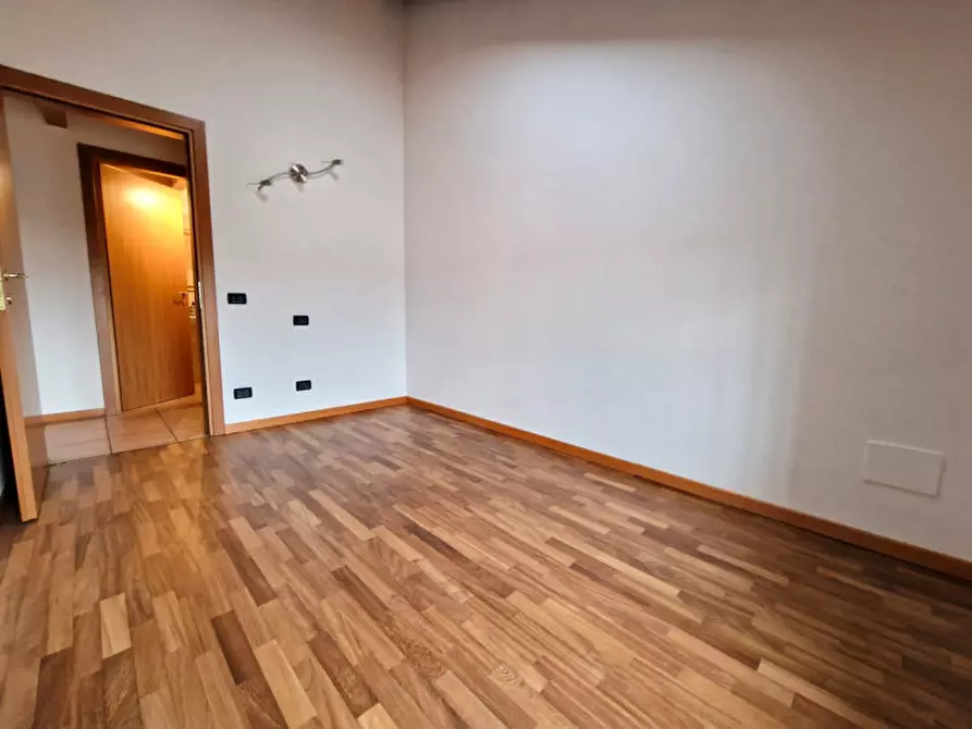 Immagine 14 di Appartamento in vendita  in Via Longare a Torri Di Quartesolo