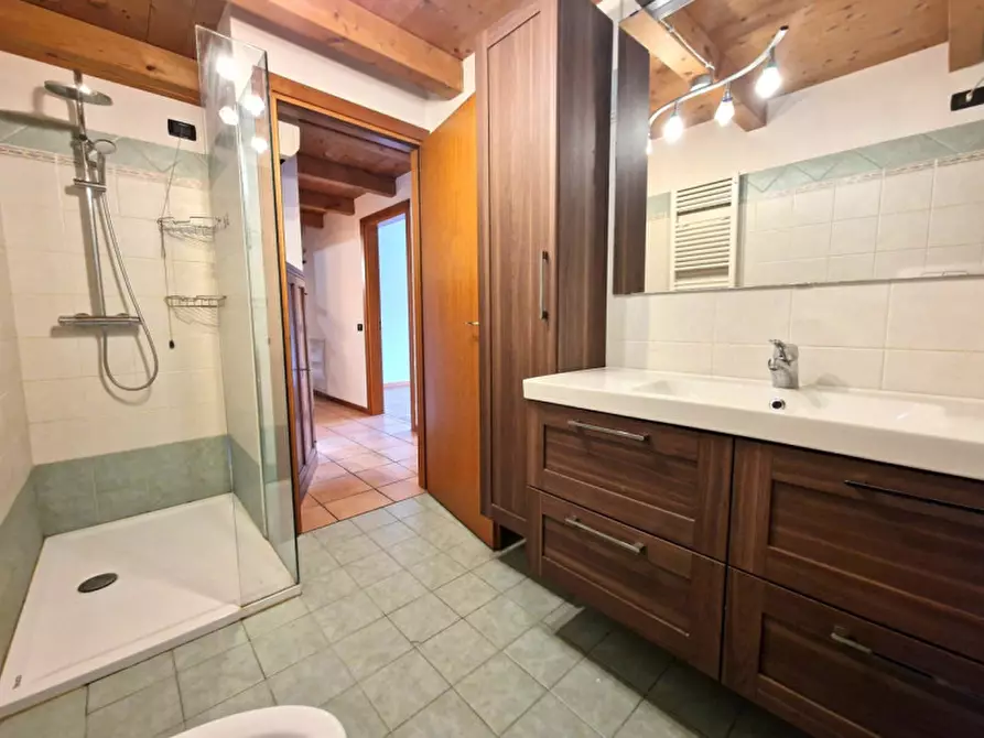 Immagine 20 di Appartamento in vendita  in Via Longare a Torri Di Quartesolo