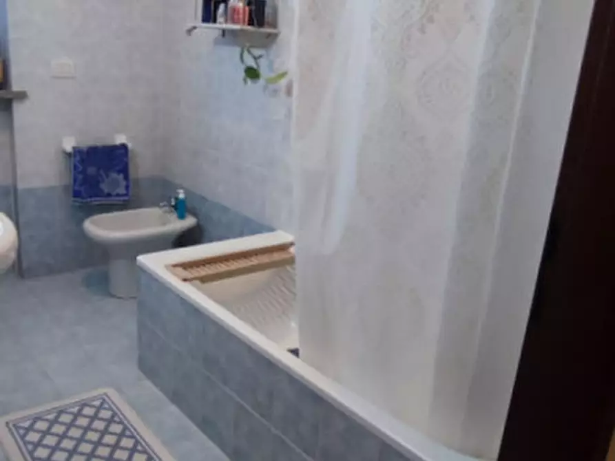 Immagine 27 di Appartamento in affitto  in Via Fermi 11 a Parabiago