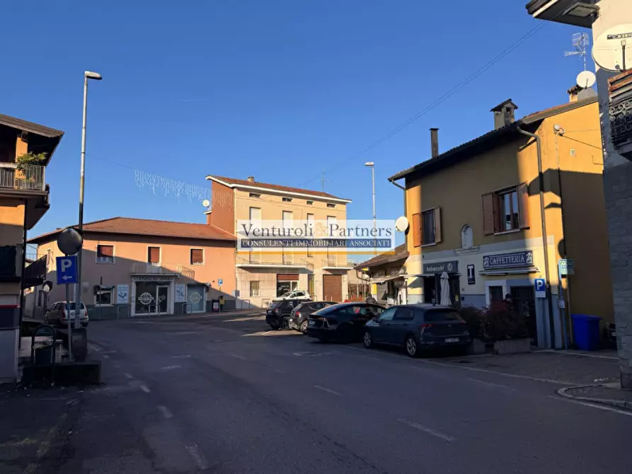 Immagine 7 di Attività commerciale in vendita  in Via Francesco Bianchi a Calcinato