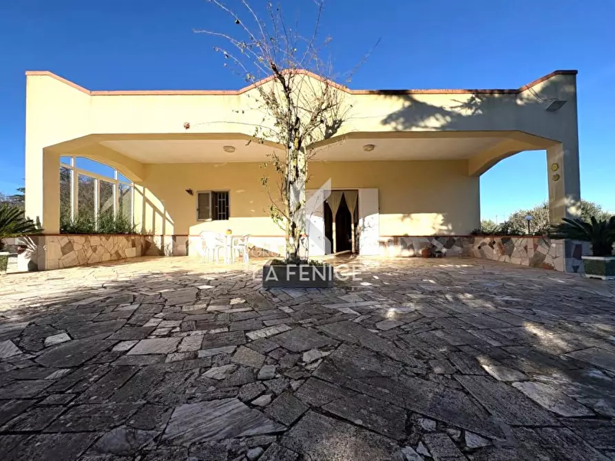 Immagine 14 di Rustico / casale in vendita  in strada votano a Martina Franca