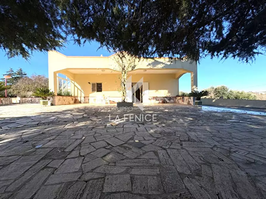 Immagine 15 di Rustico / casale in vendita  in strada votano a Martina Franca