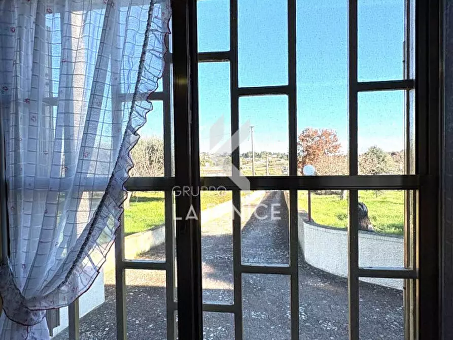 Immagine 38 di Rustico / casale in vendita  in strada votano a Martina Franca