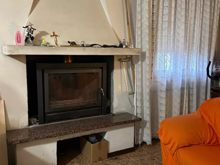 Immagine 2 di Casa indipendente in vendita  a Lusia