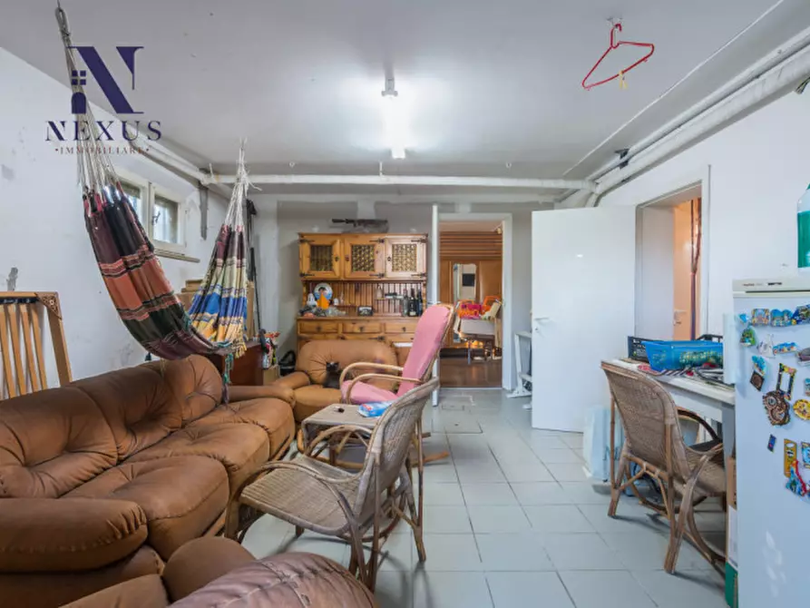 Immagine 28 di Casa indipendente in vendita  a Fano