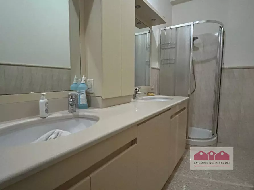 Immagine 11 di Appartamento in affitto  in Contrà del Borghetto 1 a Vicenza