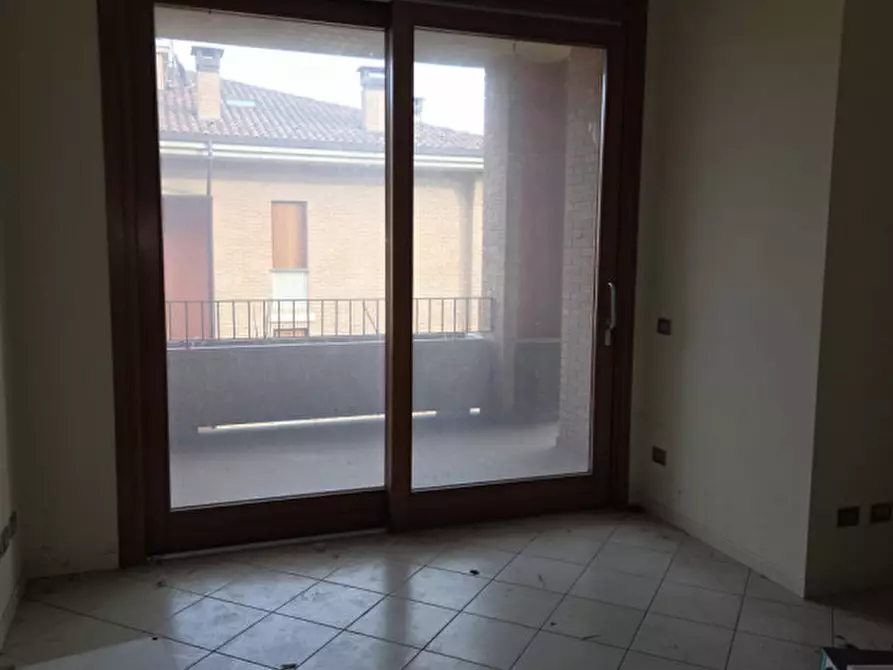 Immagine 21 di Ufficio in vendita  in Via Martiri della Liberazione a Parma
