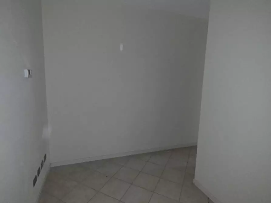 Immagine 24 di Ufficio in vendita  in Via Martiri della Liberazione a Parma