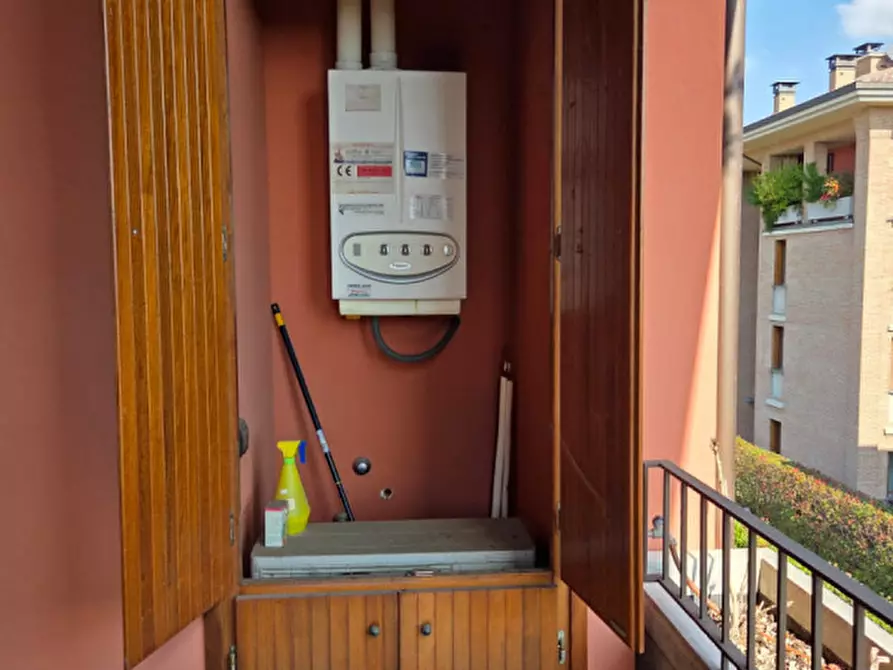 Immagine 34 di Ufficio in vendita  in Via Martiri della Liberazione a Parma