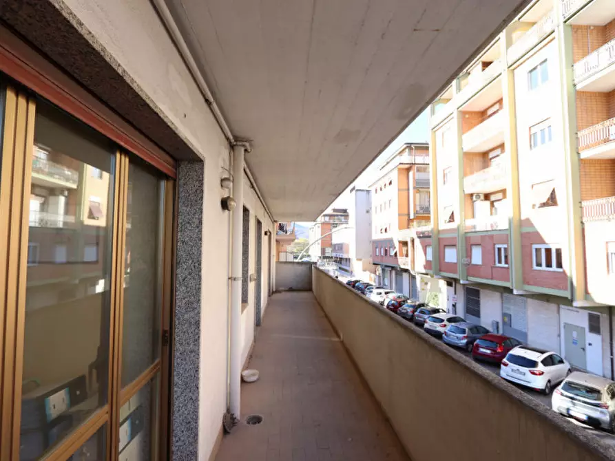 Immagine 16 di Ufficio in vendita  in Via delle Orchidee, 2 a Rieti