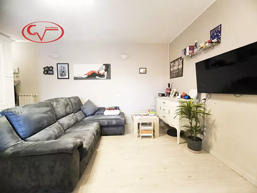 Immagine 5 di Appartamento in vendita  in Via R. Fabbrini a Cavriglia