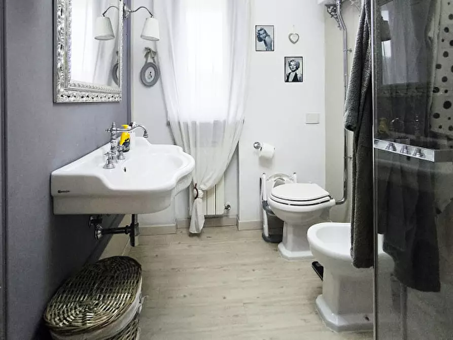 Immagine 9 di Appartamento in vendita  in Via R. Fabbrini a Cavriglia