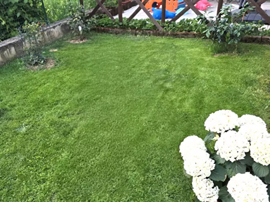 Immagine 21 di Appartamento in vendita  in Via R. Fabbrini a Cavriglia