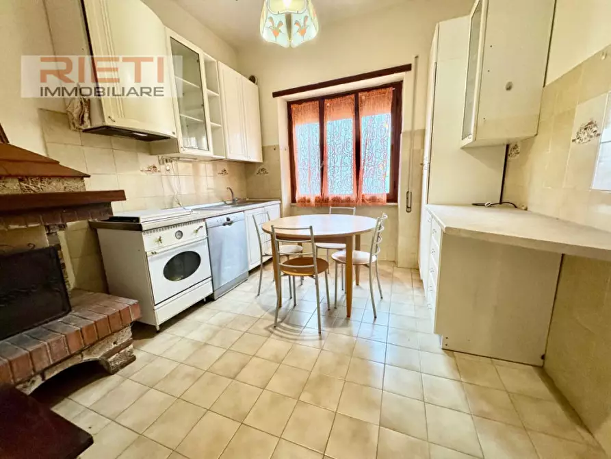 Immagine 4 di Appartamento in affitto  in via undici giugno29 a Rieti