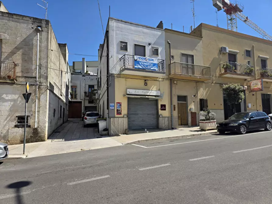 Immagine 2 di Negozio in vendita  in Viale papa Giovanni XXIII 58 a Montescaglioso