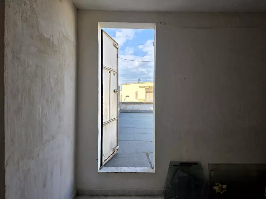 Immagine 16 di Negozio in vendita  in Viale papa Giovanni XXIII 58 a Montescaglioso