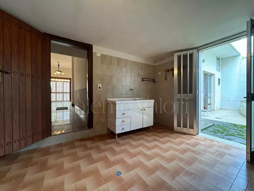 Immagine 16 di Casa indipendente in vendita  in Via Montecassino 7 a Parabita