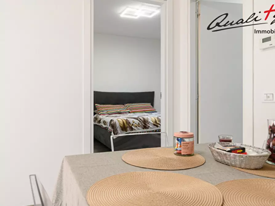 Immagine 7 di Appartamento in vendita  in Via Domizia a Guidonia Montecelio