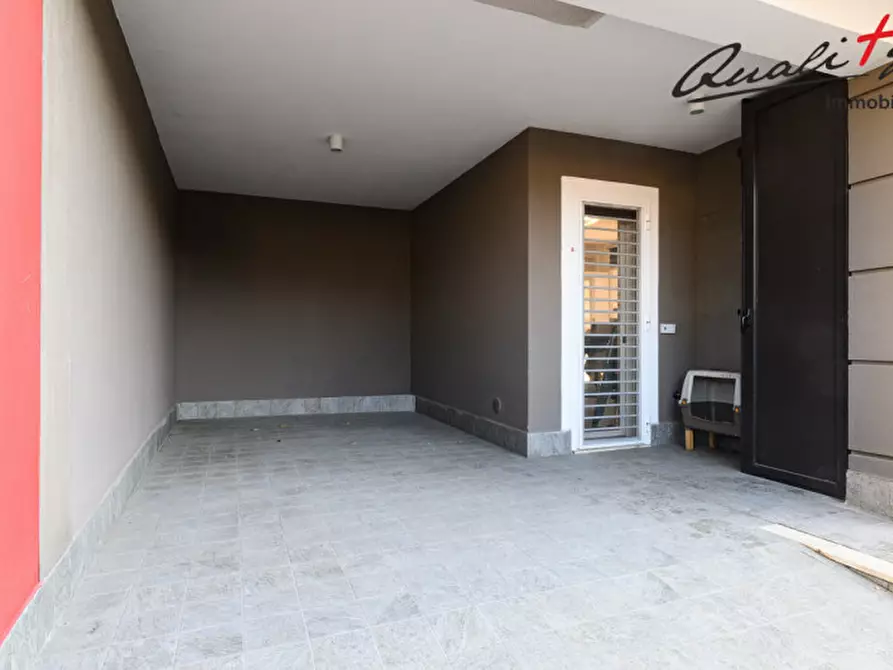 Immagine 23 di Appartamento in vendita  in Via Domizia a Guidonia Montecelio