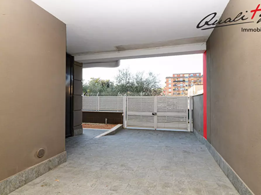 Immagine 24 di Appartamento in vendita  in Via Domizia a Guidonia Montecelio