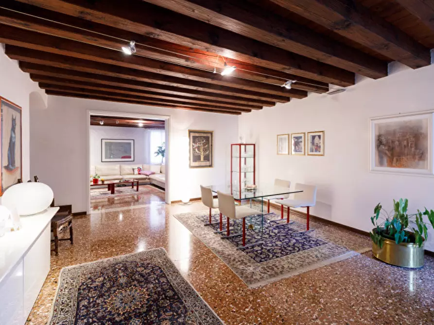 Immagine 5 di Appartamento in vendita  in VIALE FIUME a Este