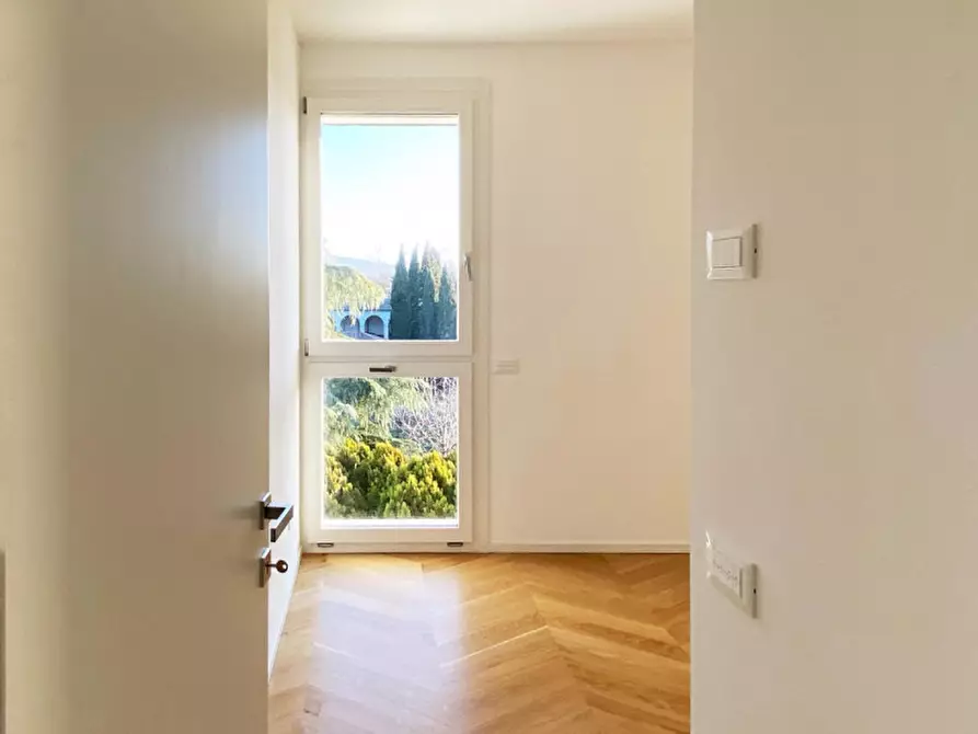 Immagine 6 di Attico in vendita  in parco manin a Montebelluna