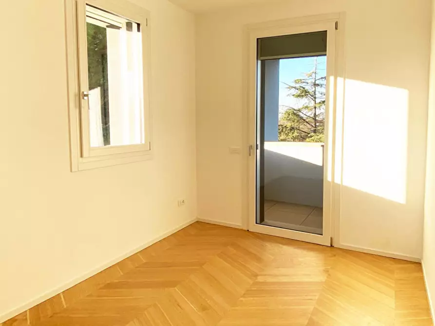 Immagine 7 di Attico in vendita  in parco manin a Montebelluna