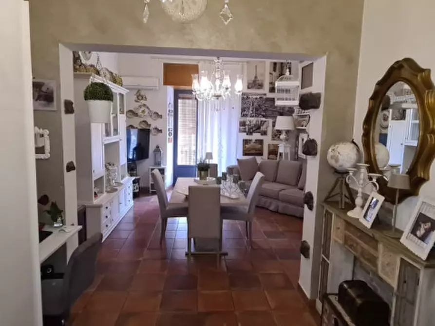 Immagine 5 di Appartamento in vendita  in Piazza Carlo Alberto a Catania