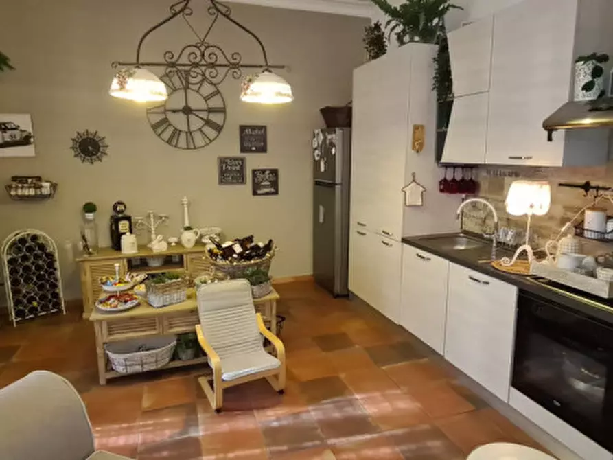 Immagine 11 di Appartamento in vendita  in Piazza Carlo Alberto a Catania