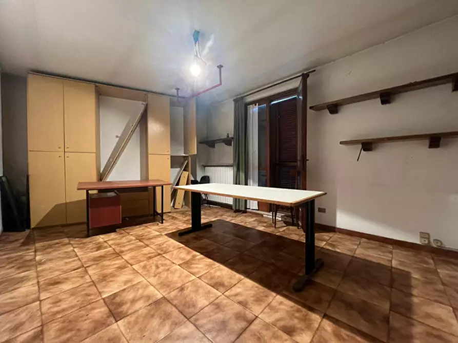 Immagine 9 di Rustico / casale in vendita  in Via Giuseppe Guerzoni a Montichiari