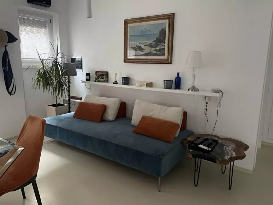 Immagine 4 di Appartamento in vendita  in Via Cassia, 1020 a Roma