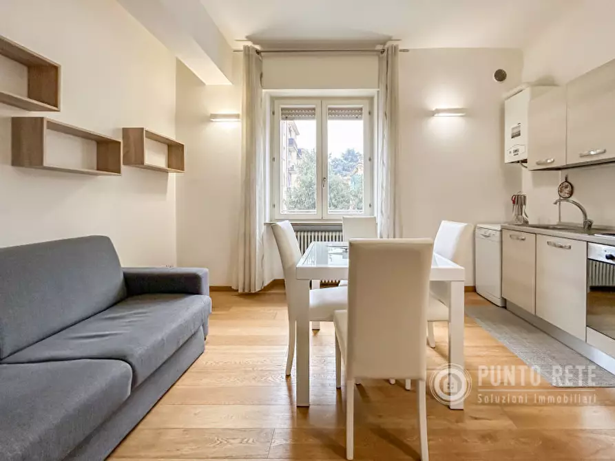 Immagine 1 di Appartamento in vendita  in Via Luigi Bonzanini a Verona