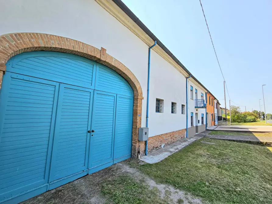 Immagine 10 di Villetta a schiera in vendita  in VIA LUPPIA ALBERI a Montagnana