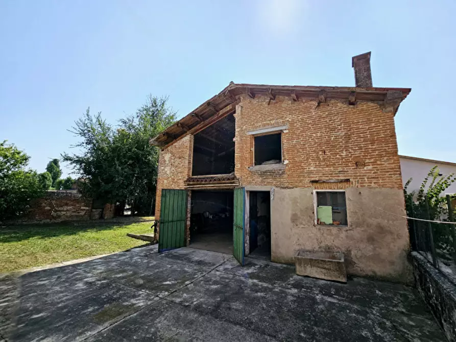 Immagine 25 di Villetta a schiera in vendita  in VIA LUPPIA ALBERI a Montagnana