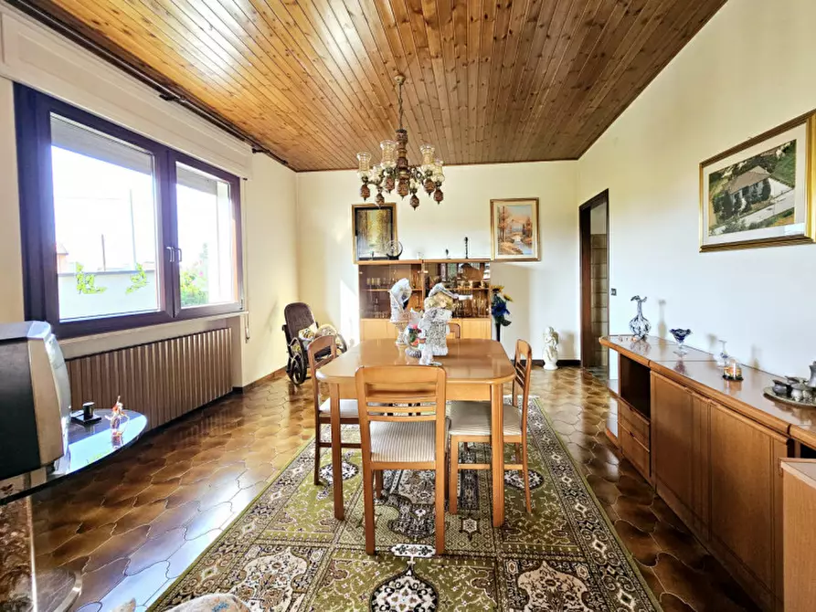 Immagine 4 di Casa indipendente in vendita  in Via Giuseppe Verdi a Solesino