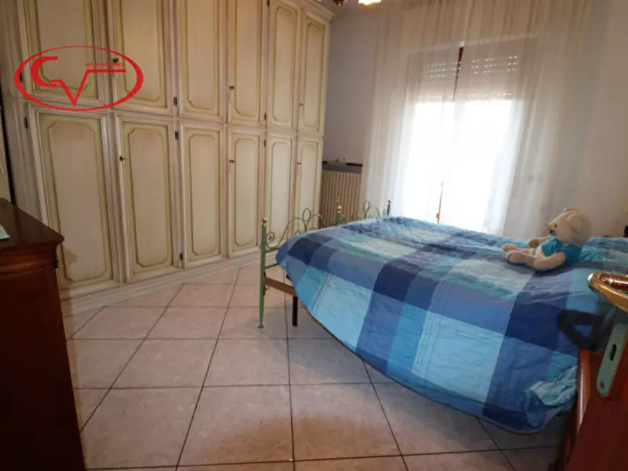 Immagine 12 di Appartamento in vendita  in Via Vincenzo Bellini a Montevarchi