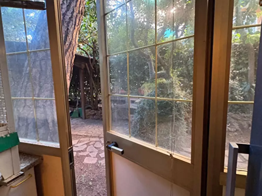 Immagine 27 di Appartamento in vendita  in via carpegna a Roma