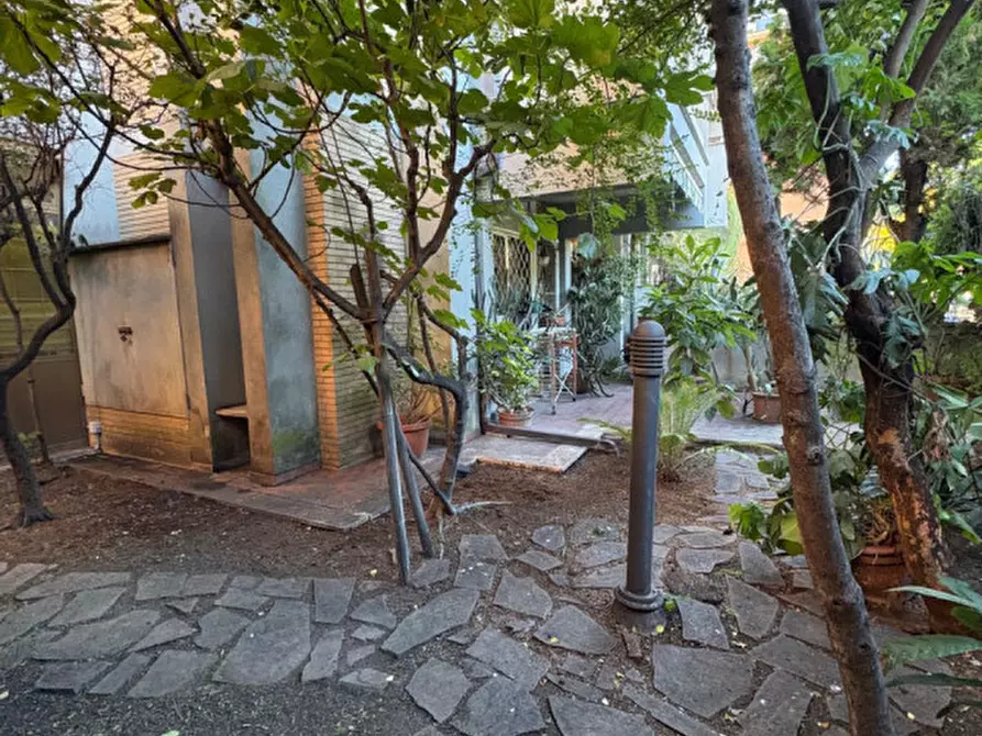 Immagine 28 di Appartamento in vendita  in via carpegna a Roma