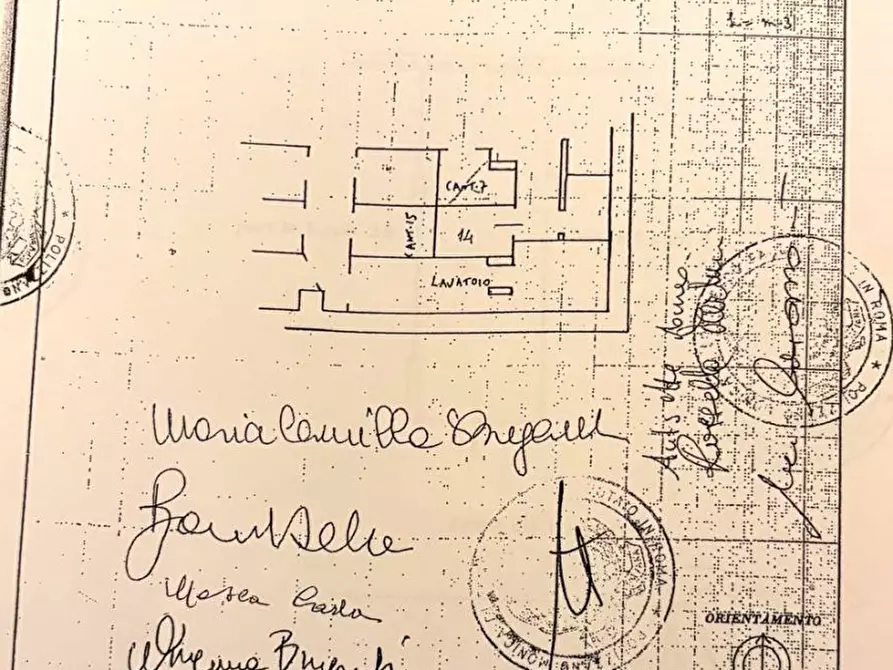 Immagine 38 di Appartamento in vendita  in via carpegna a Roma