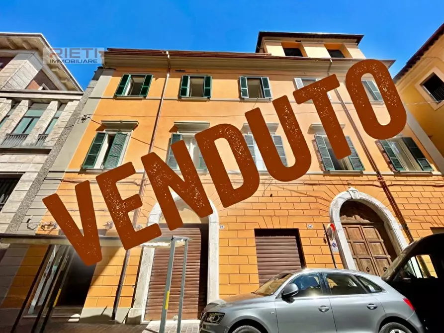 Immagine 1 di Negozio in vendita  in Via Giuseppe Garibaldi, 249 a Rieti