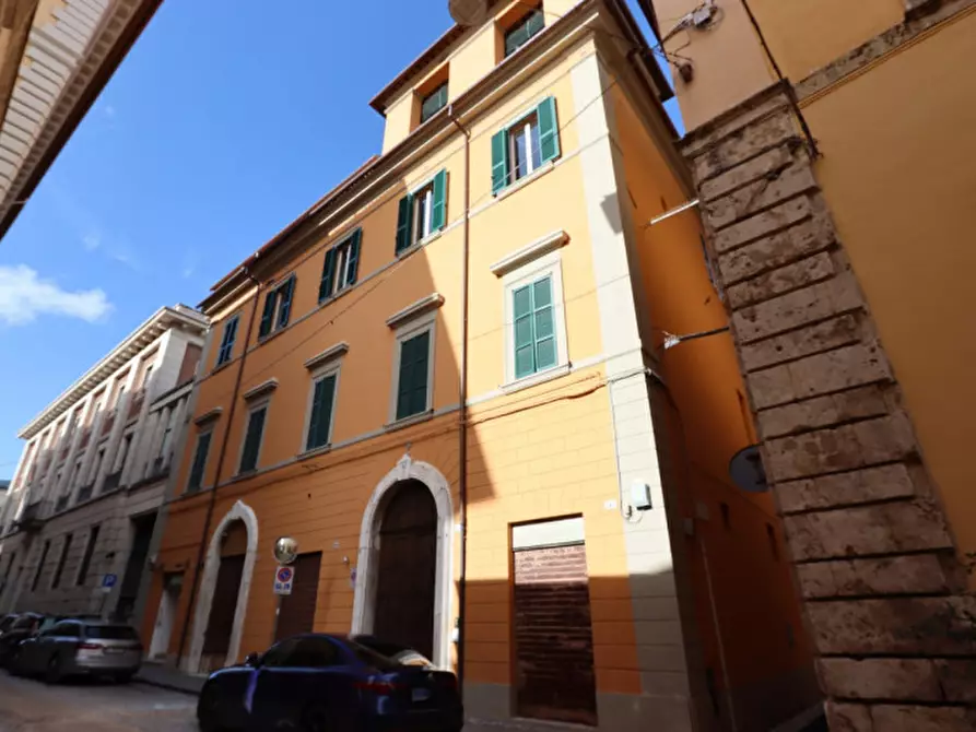 Immagine 4 di Negozio in vendita  in Via Giuseppe Garibaldi, 249 a Rieti