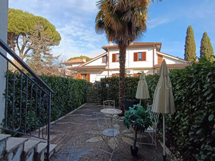 Immagine 3 di Villetta a schiera in vendita  in via Enrico de Nicola, 26 a Rieti